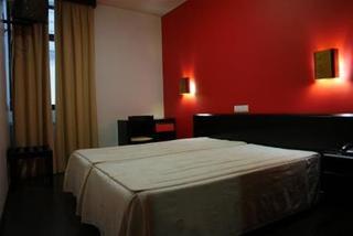 Universal Hotel 3*